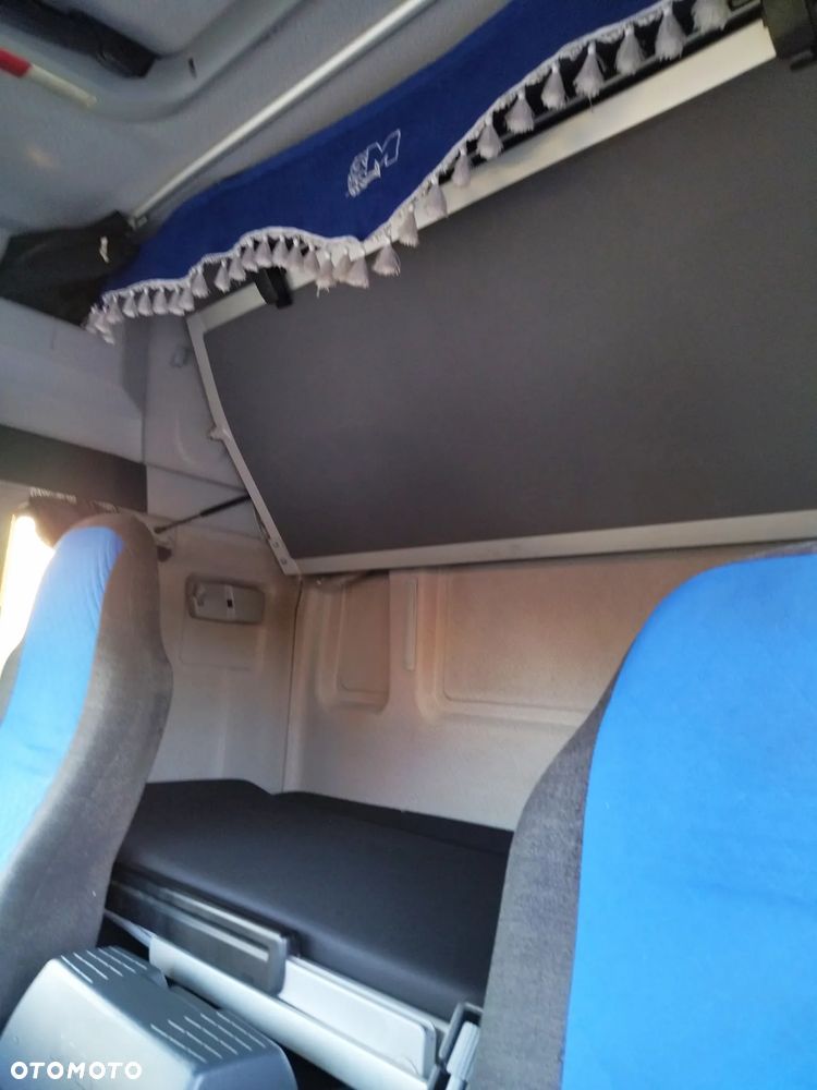 MAN TGL 12.250 4X2 BL - 20
