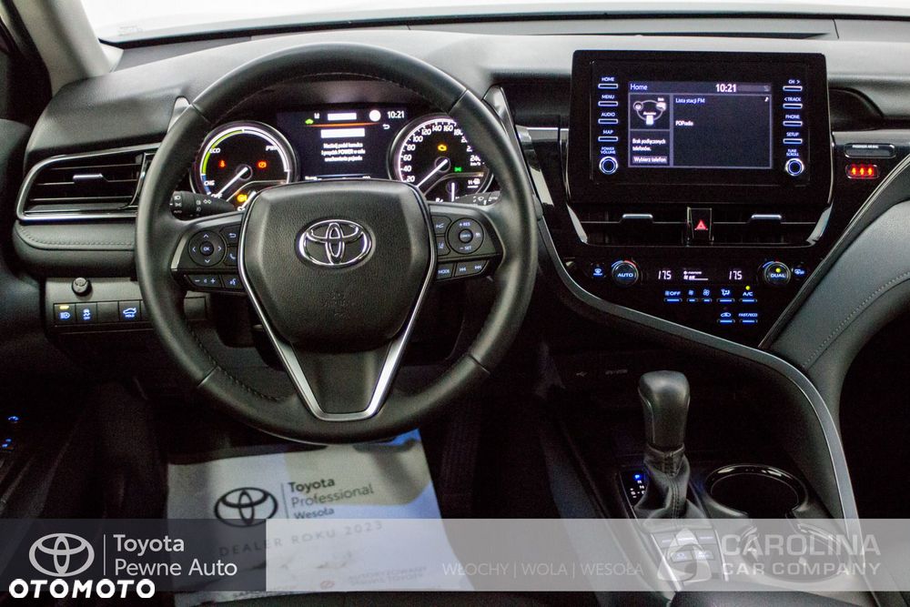 Toyota Camry 2.5 Hybrid Comfort CVT - 4