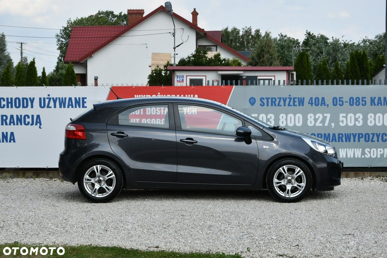 Kia Rio - 6