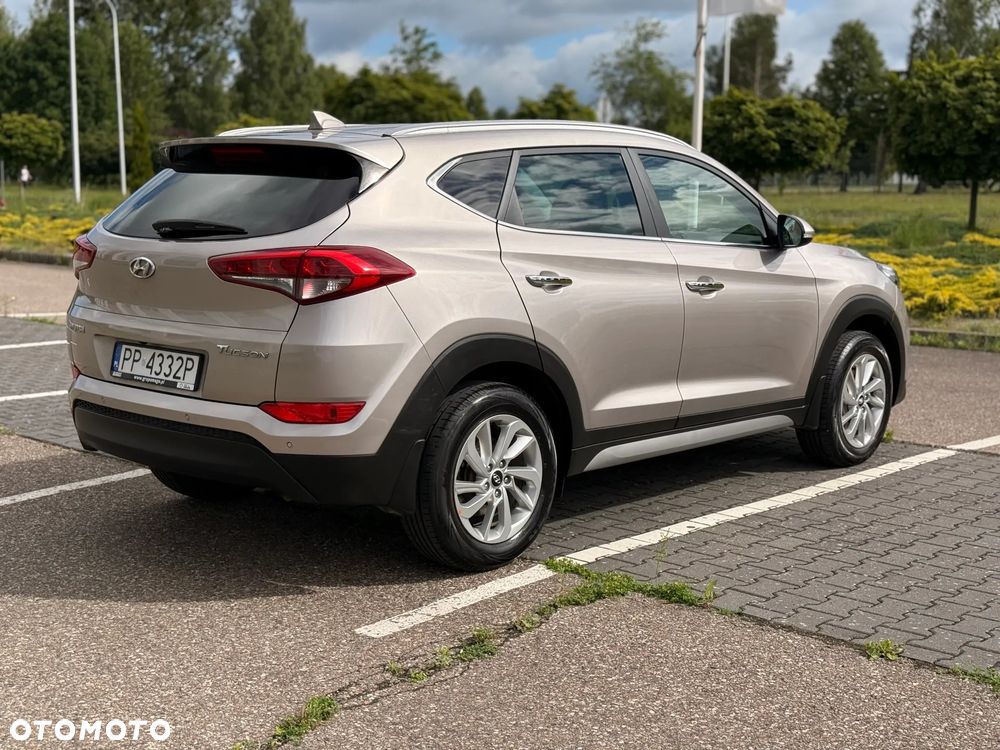 Hyundai Tucson 1.6 GDI BlueDrive Comfort 2WD - 5