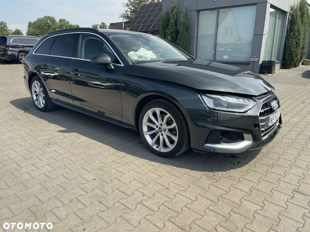 Audi A4 Avant 35 TFSI S tronic - 9
