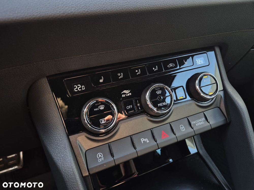 Skoda Karoq 1.5 TSI ACT Sportline DSG - 19