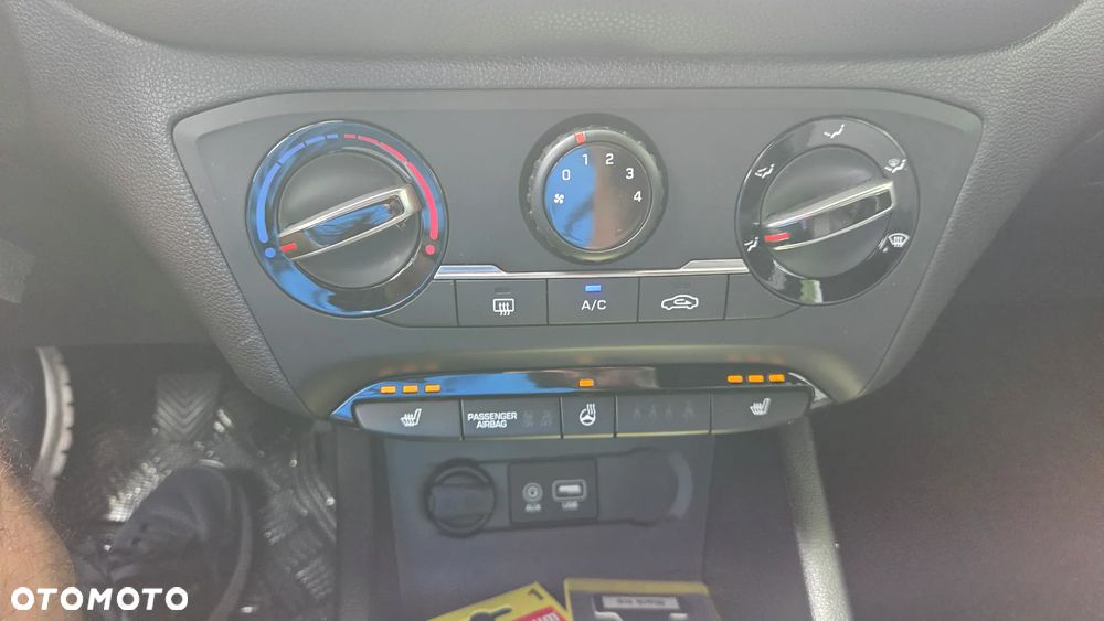 Hyundai i20 - 14