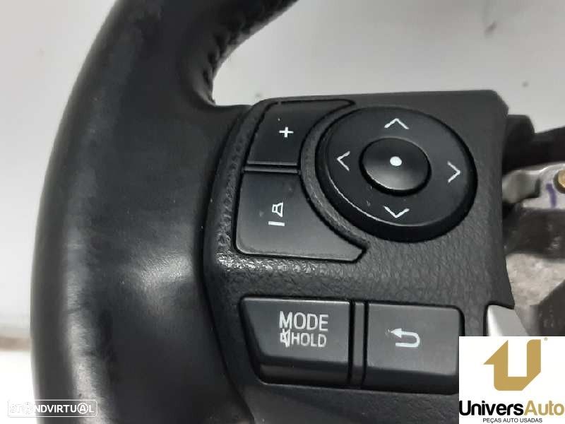 VOLANTE TOYOTA AURIS 2014 -4510202510C0 - 3