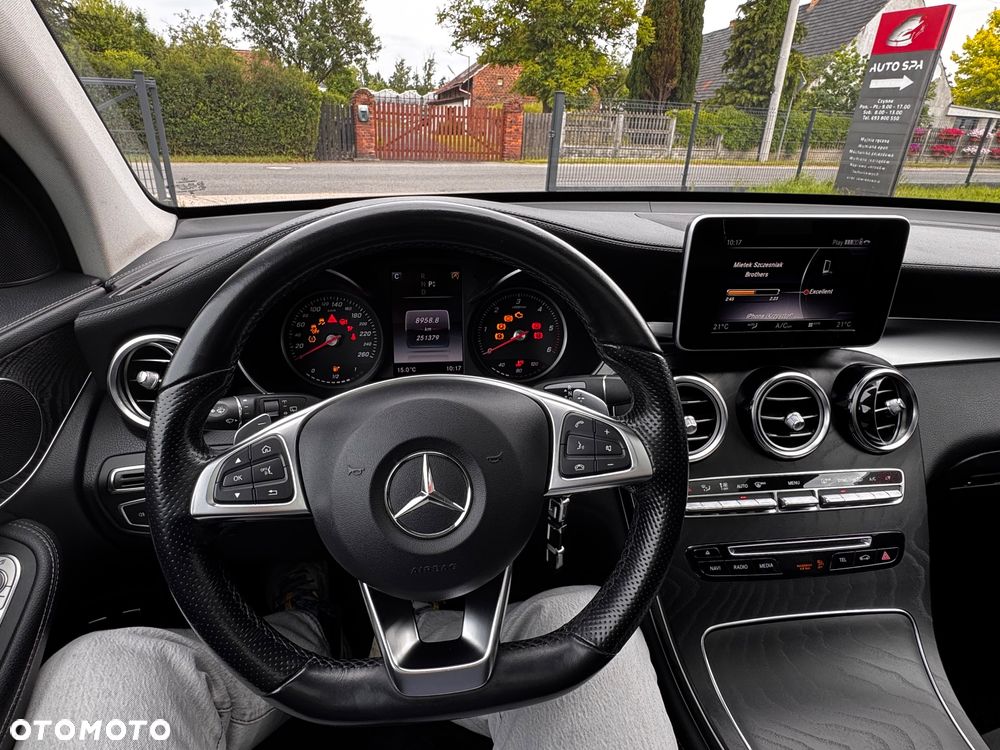 Mercedes-Benz GLC - 16