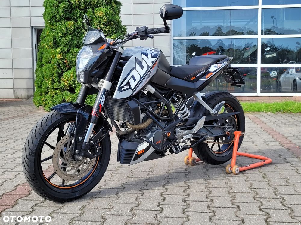 KTM Duke 125 - 12