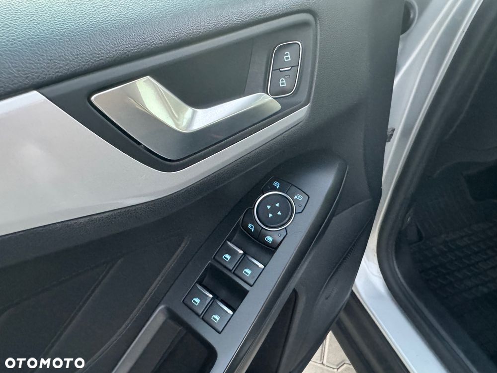 Ford Focus - 18