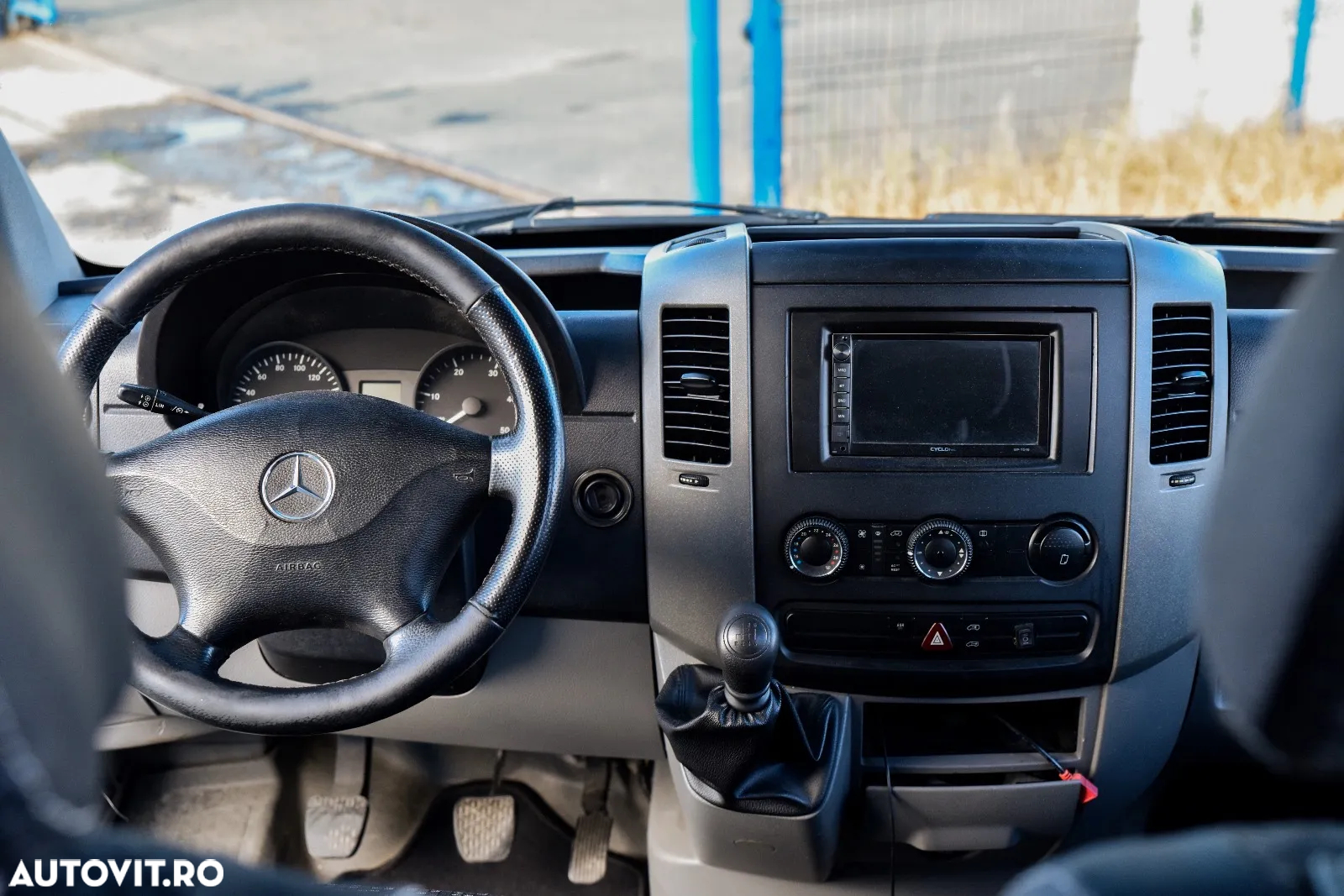 Mercedes-Benz Sprinter 319 CDI 906.235 - 7