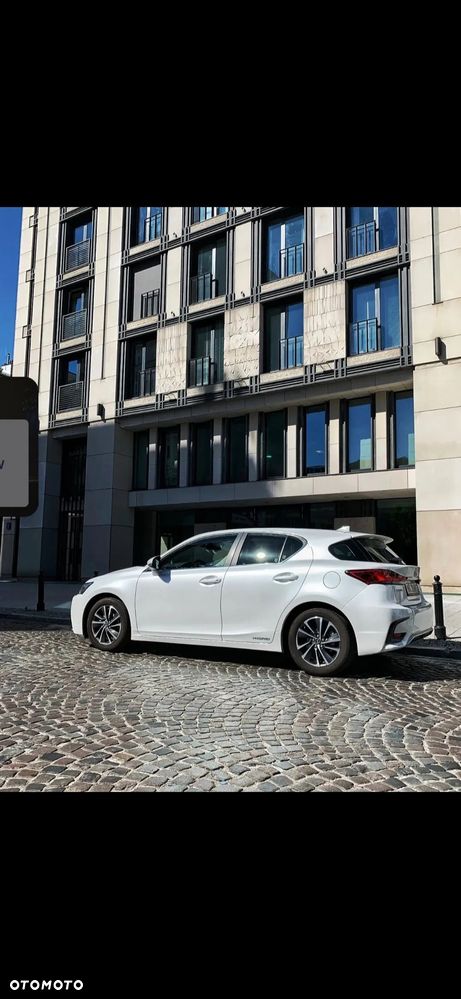 Lexus CT 200h Prestige - 2