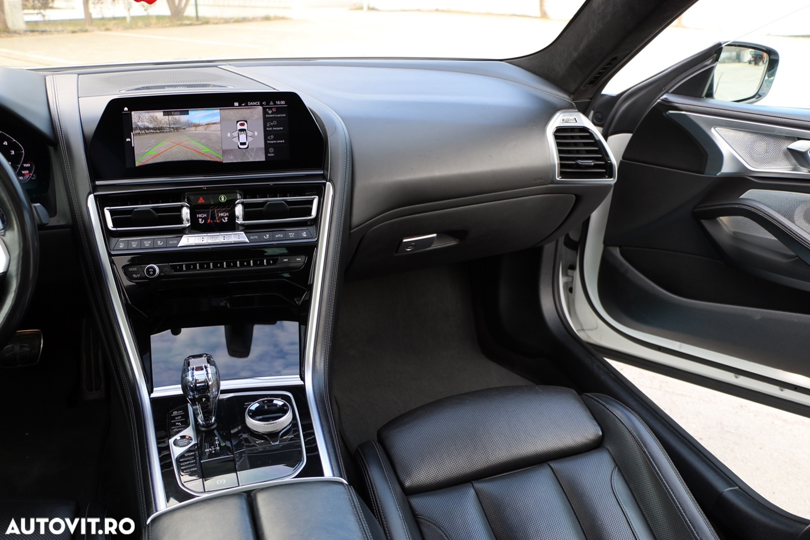 BMW Seria 8 - 16