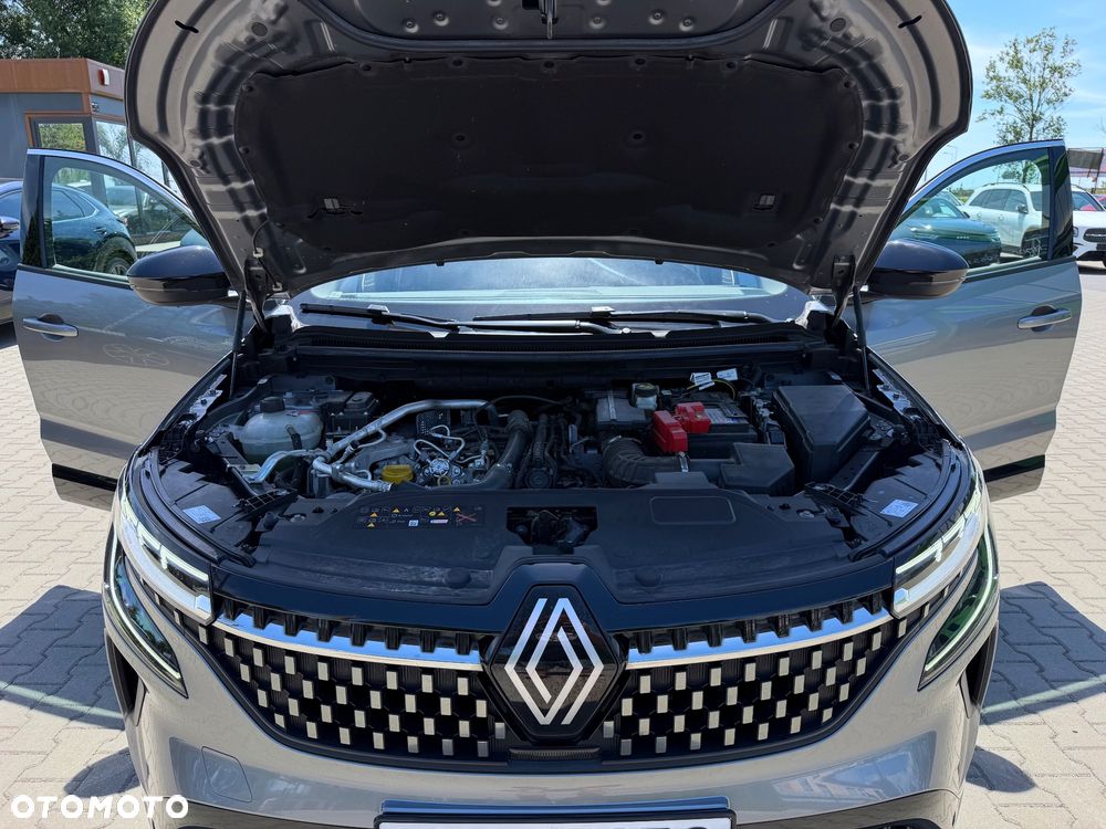 Renault Austral 1.3 TCe mHEV Iconic - 37