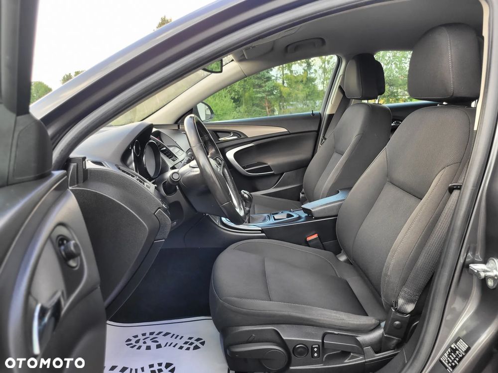 Opel Insignia - 13