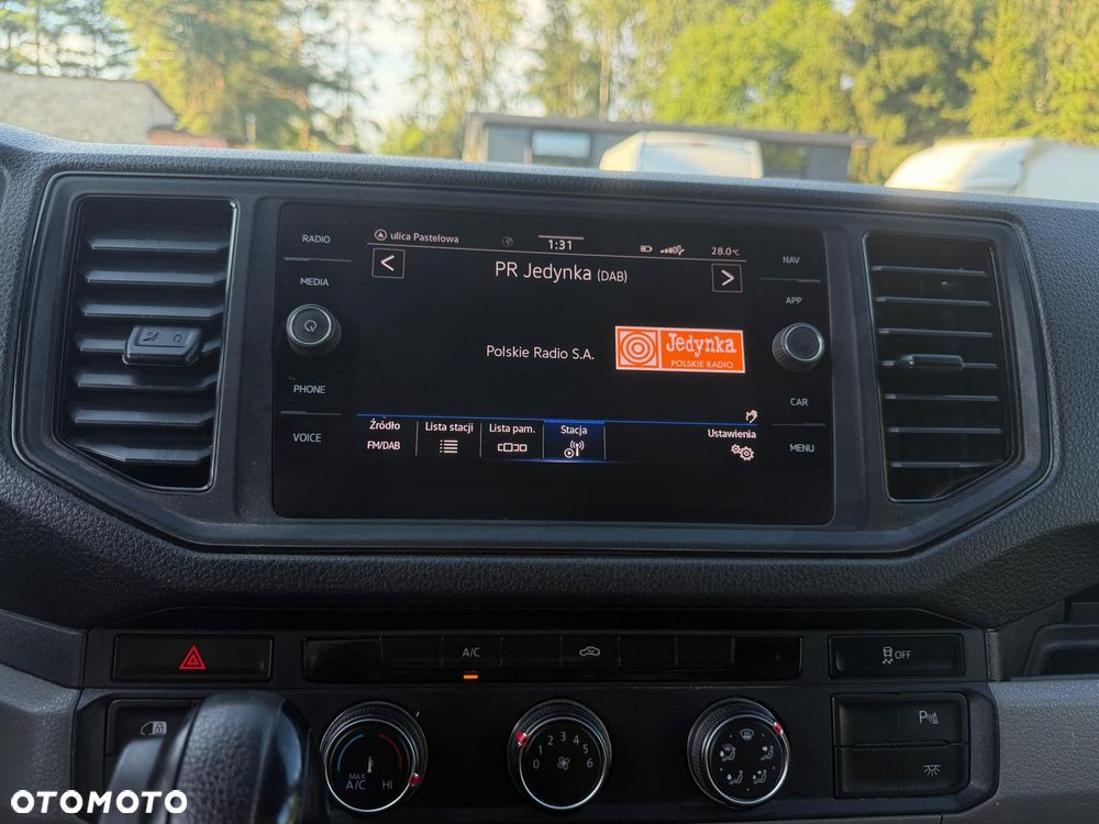 Volkswagen Crafter / L3H3 / 2.0 177KM /  AUTOMAT / NAJBOGATSZA WERSJA / TABLET / NAVI / SKÓRA / FV23% - 17