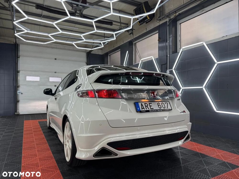 Honda Civic 2.0 i-VTEC Type R Championship White Edition - 5