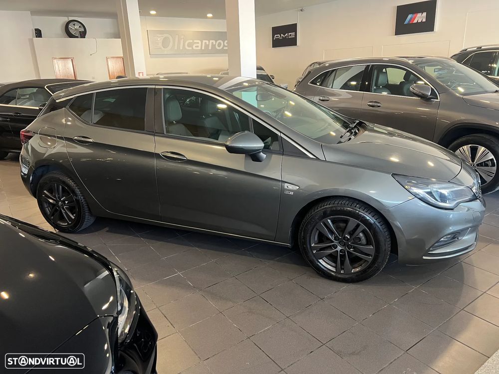 Opel Astra 1.6 CDTI Ecotec 120 Anos S/S - 4