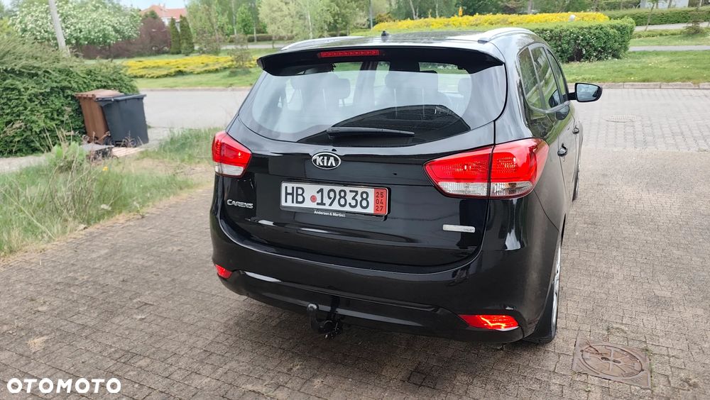 Kia Carens 1.6 GDI Fifa World Cup Edition - 19