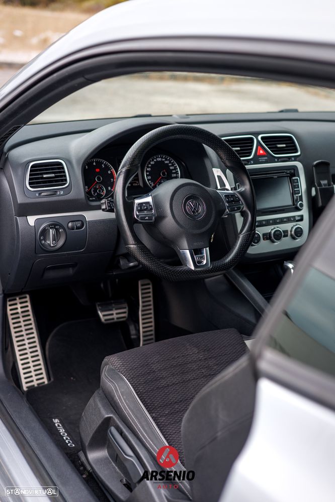 VW Scirocco 2.0 TSI DSG GTS - 32