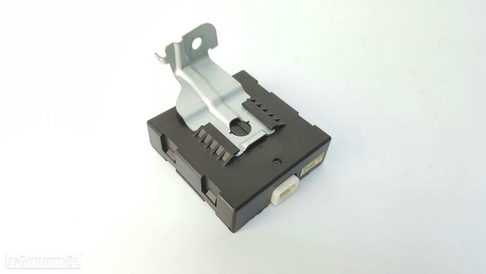 AMPLIFICADOR DE ANTENA INFINITI M SEDÁN M30D S PREMIUM - 6