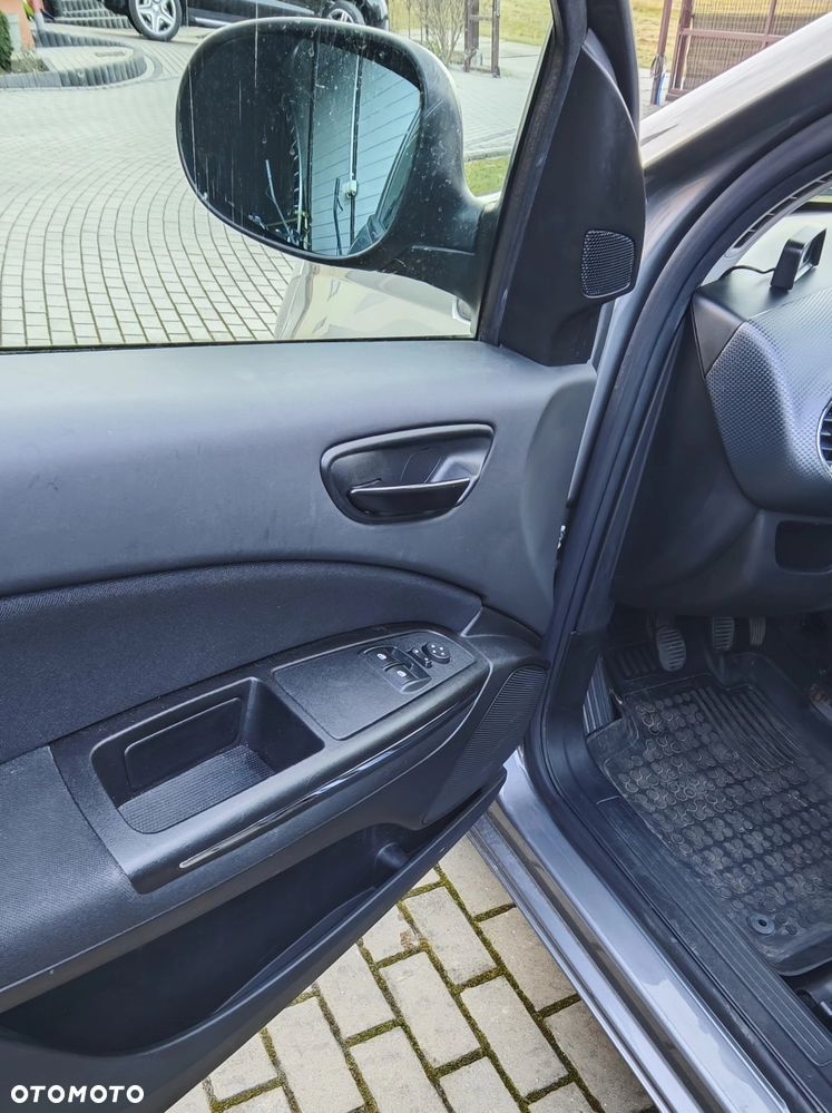 Fiat Bravo - 2