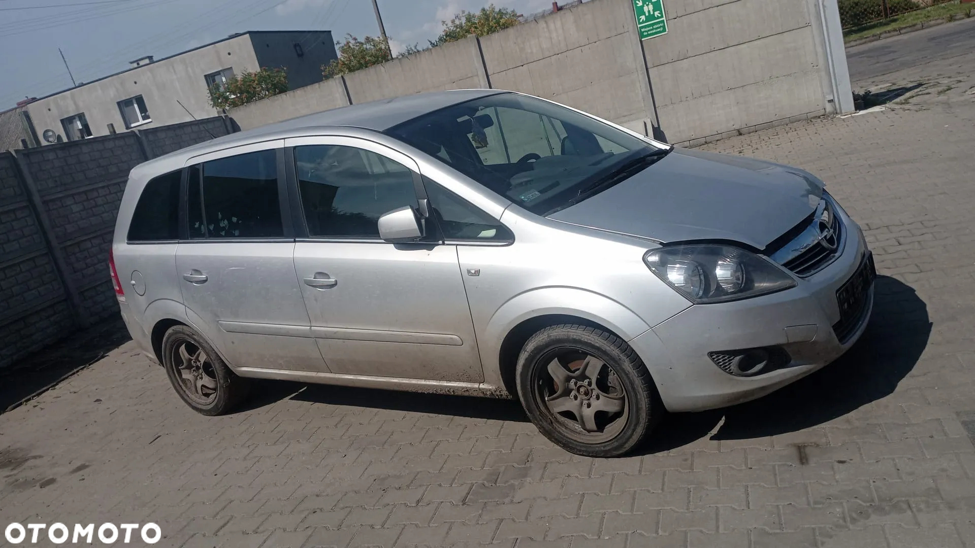Zafira B lift Z176 zderzak maska blotnik lampa drzwi klapa - 4