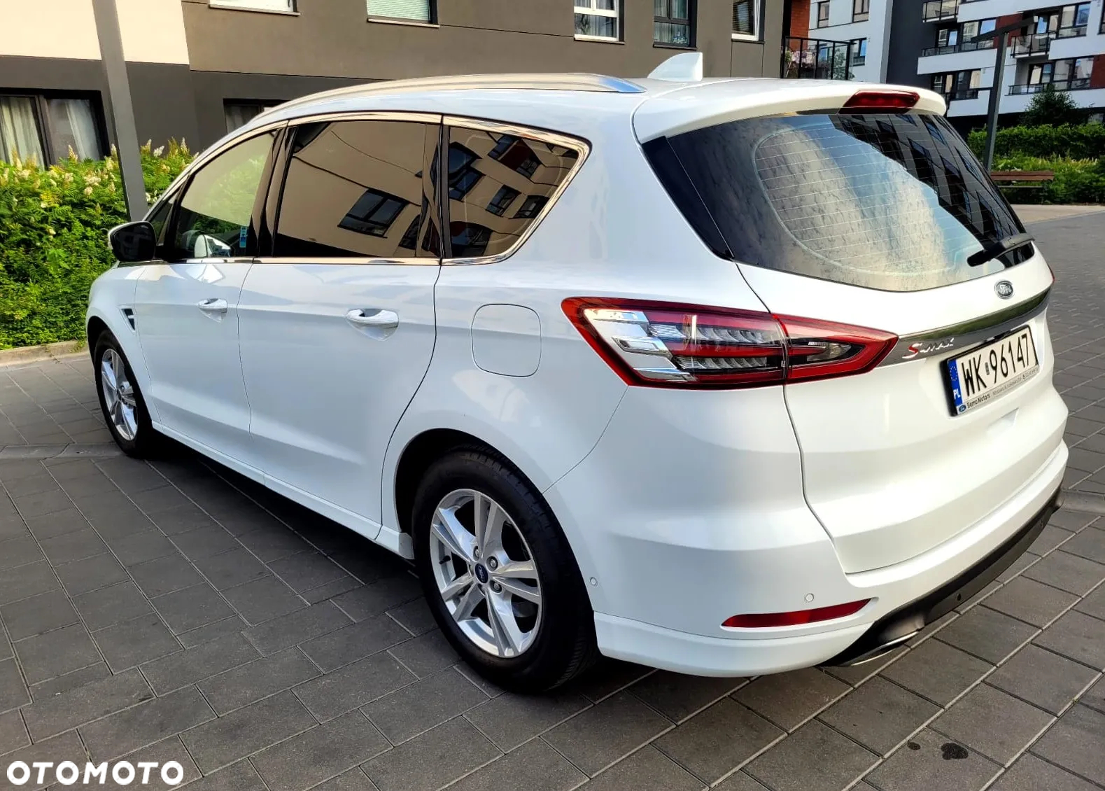 Ford S-Max 2.0 EcoBlue Titanium - 3