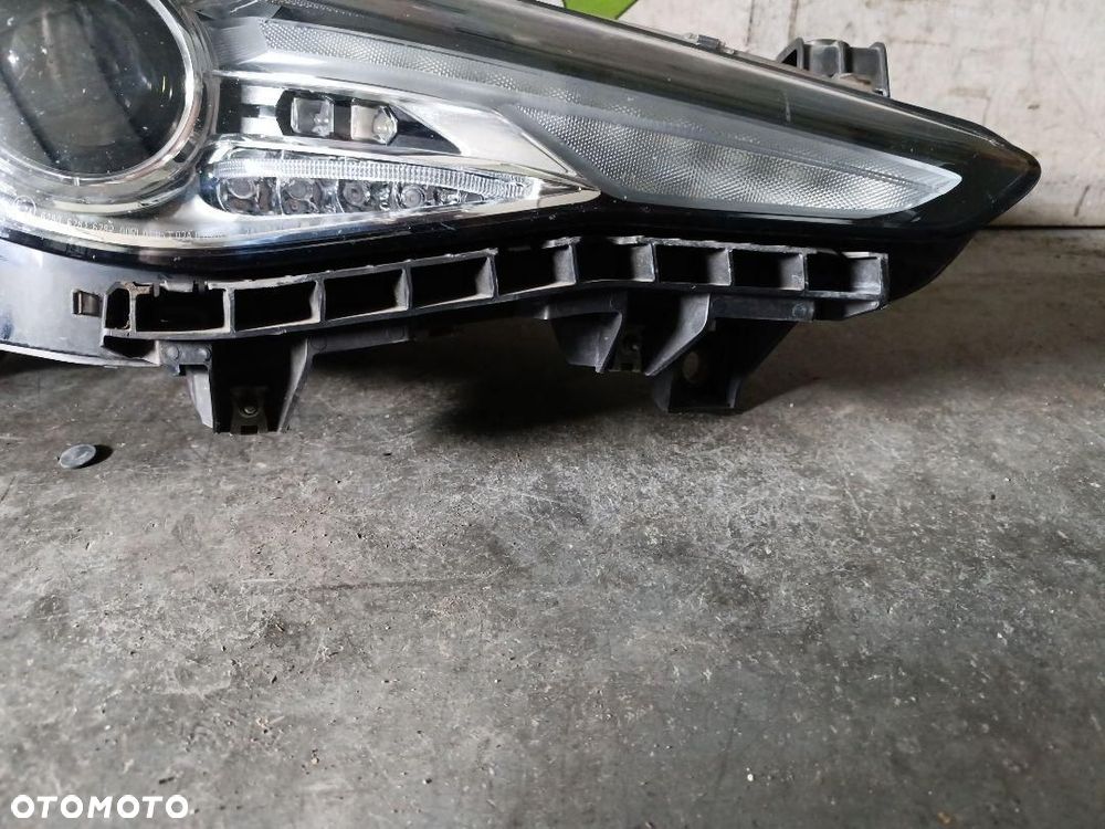 ALFA ROMEO GIULIA LAMPA XENON PRAWA PRZÓD 50557244 - 9