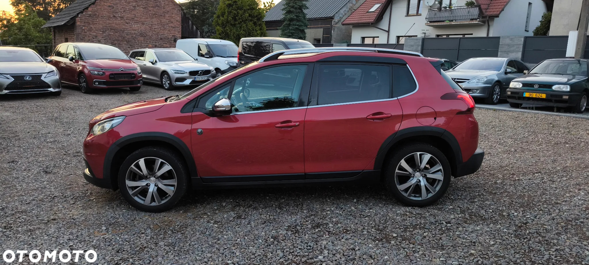 Peugeot 2008 - 3