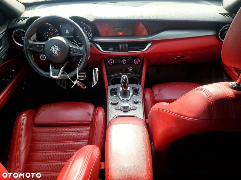 Alfa Romeo Stelvio 2.0 Turbo Super Q4 - 9