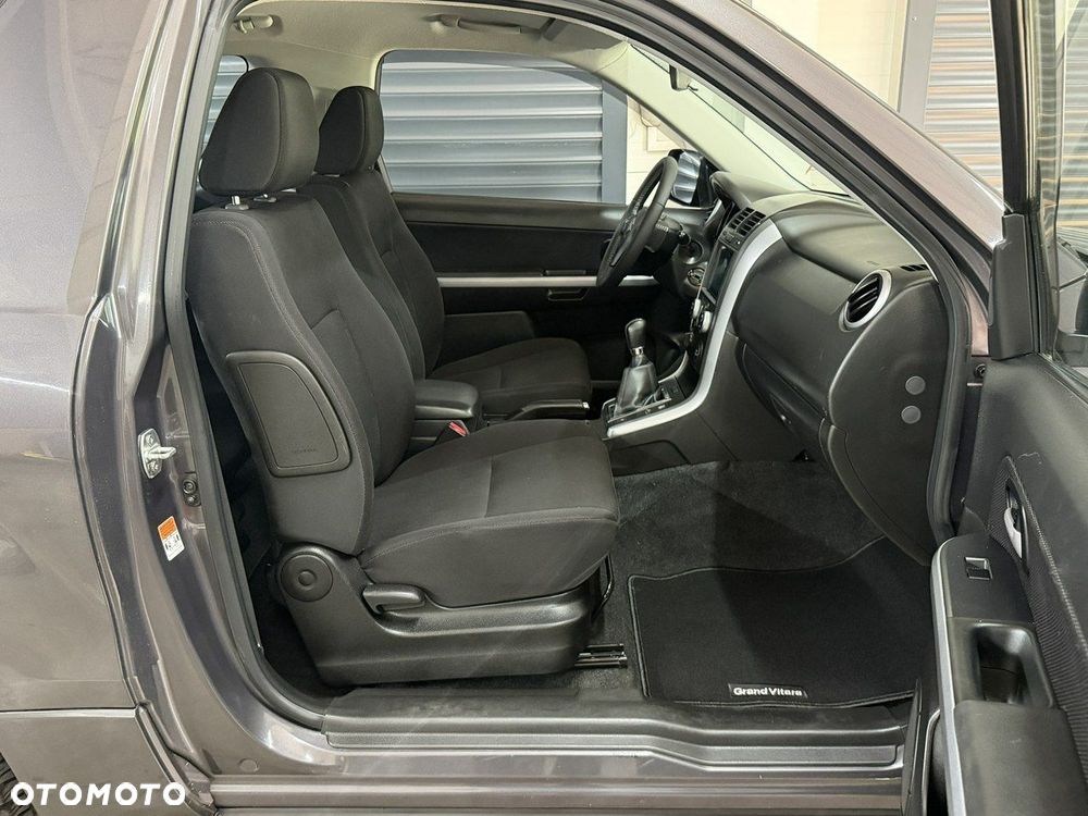 Suzuki Grand Vitara - 15