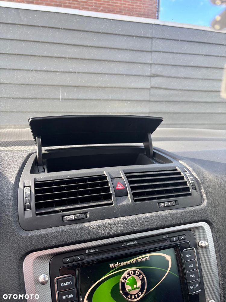 Skoda Octavia - 14