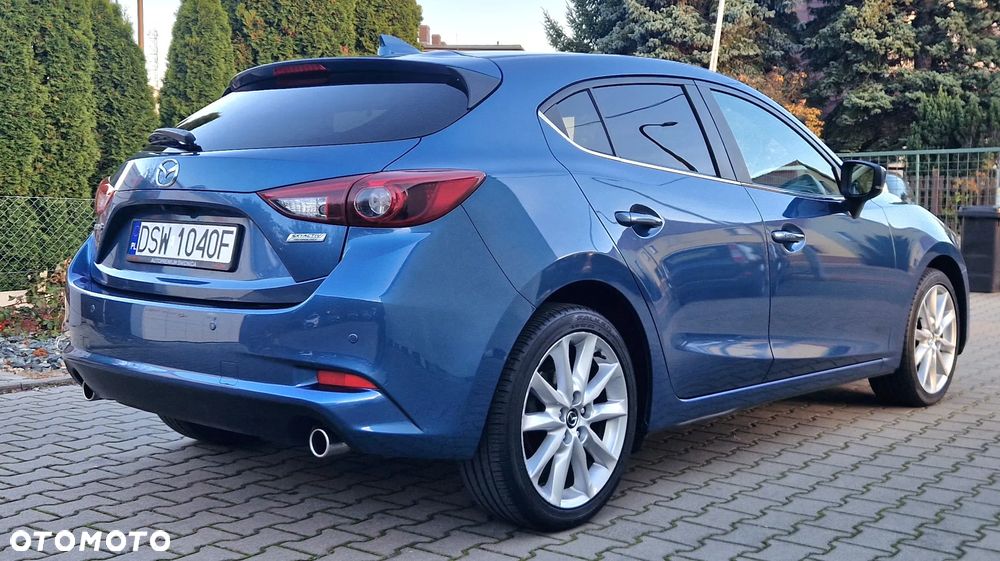 Mazda 3 - 11