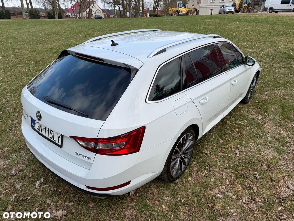 Skoda Superb 2.0 TDI Active DSG7 - 12