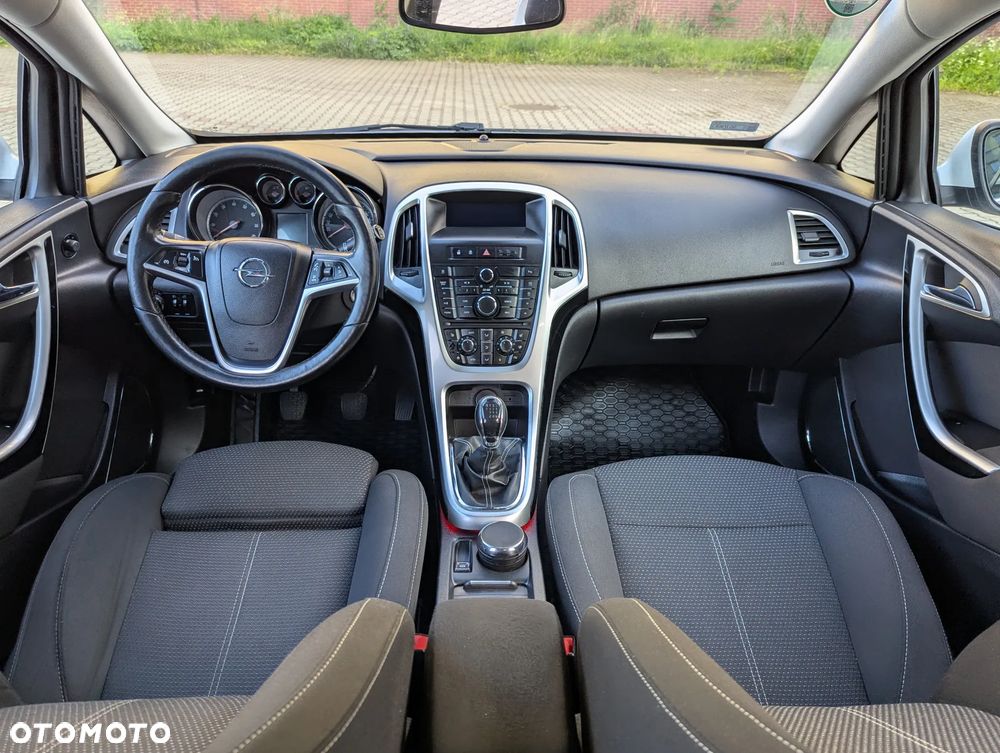 Opel Astra 1.6 T Sport - 35