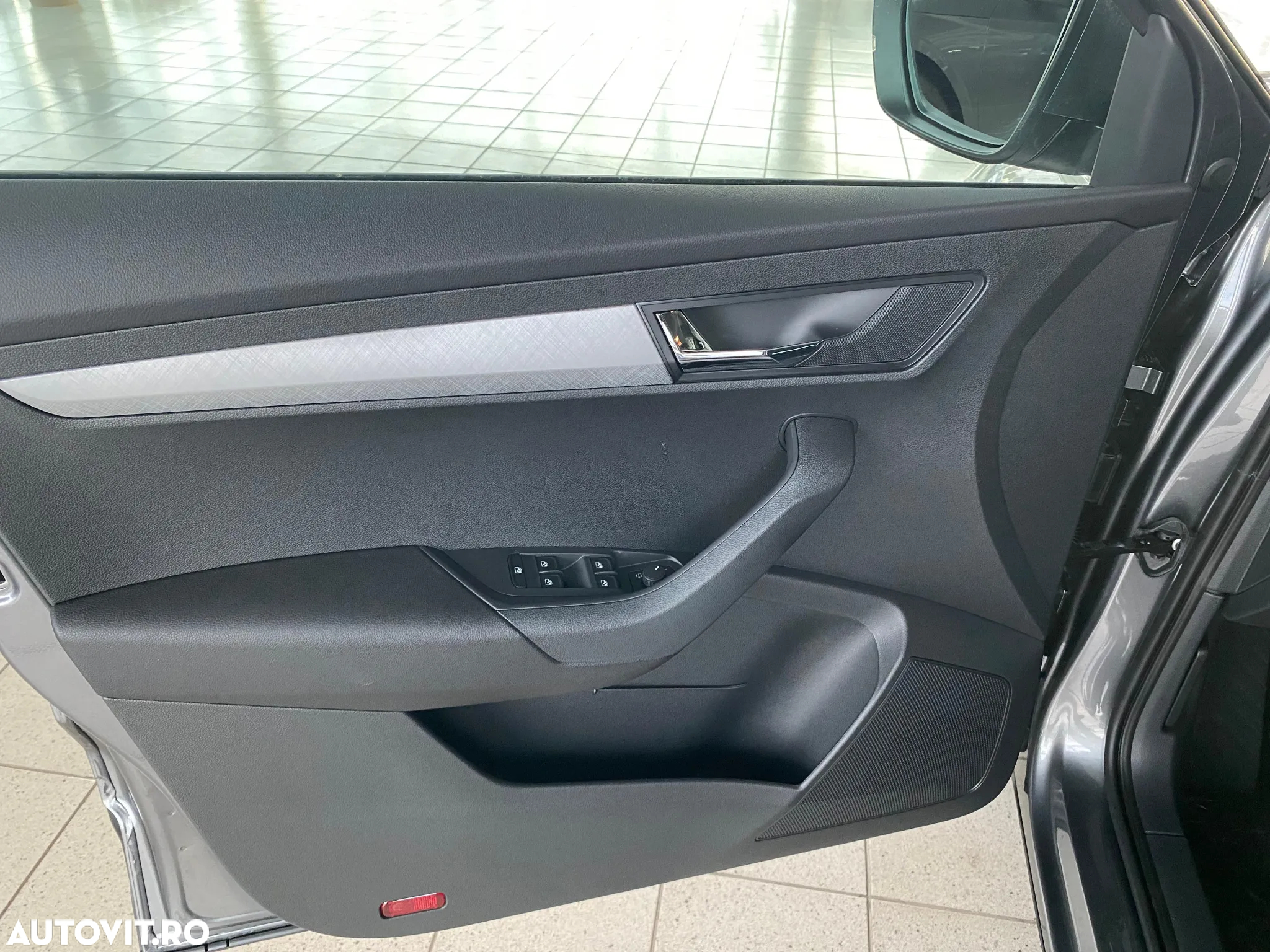 Skoda Karoq 1.5 TSI DSG Selection - 11