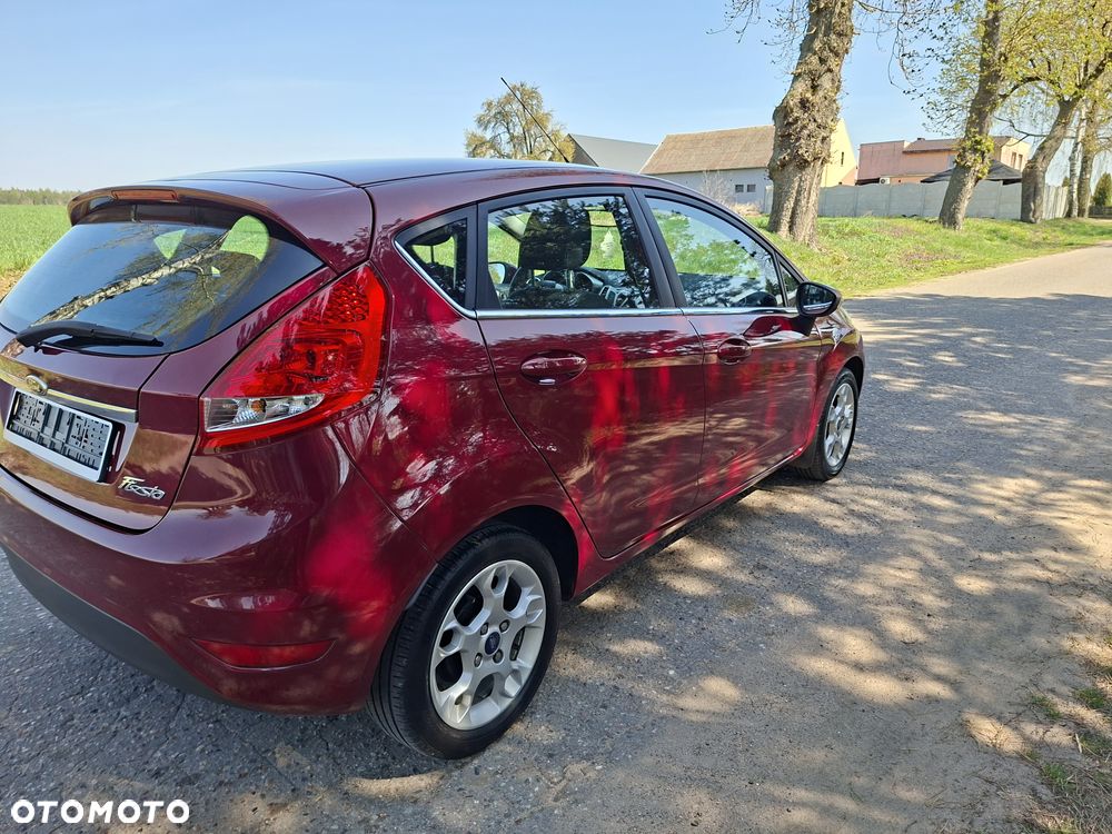 Ford Fiesta 1.25 Titanium EU5 - 5