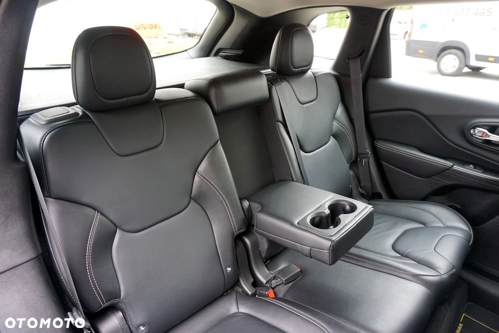 Jeep Cherokee 2.0 Multijet Active Drive I Automatik Longitude - 37