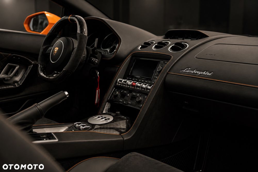 Lamborghini Gallardo LP560-4 E-Gear - 12