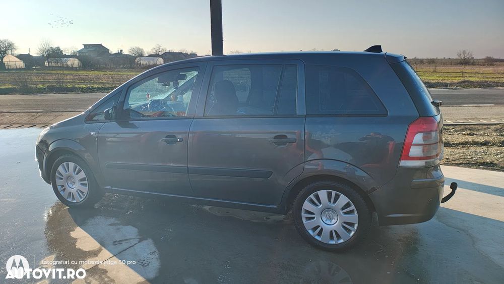 Opel Zafira 1.7 CDTI ecoFLEX Family - 2