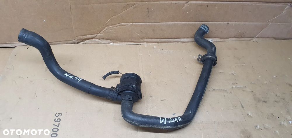 Dodatkowa pompka obiegu wody węże Mercedes E-Klasa W211 3.0 CDI A2118350364 A2118302515 - 5