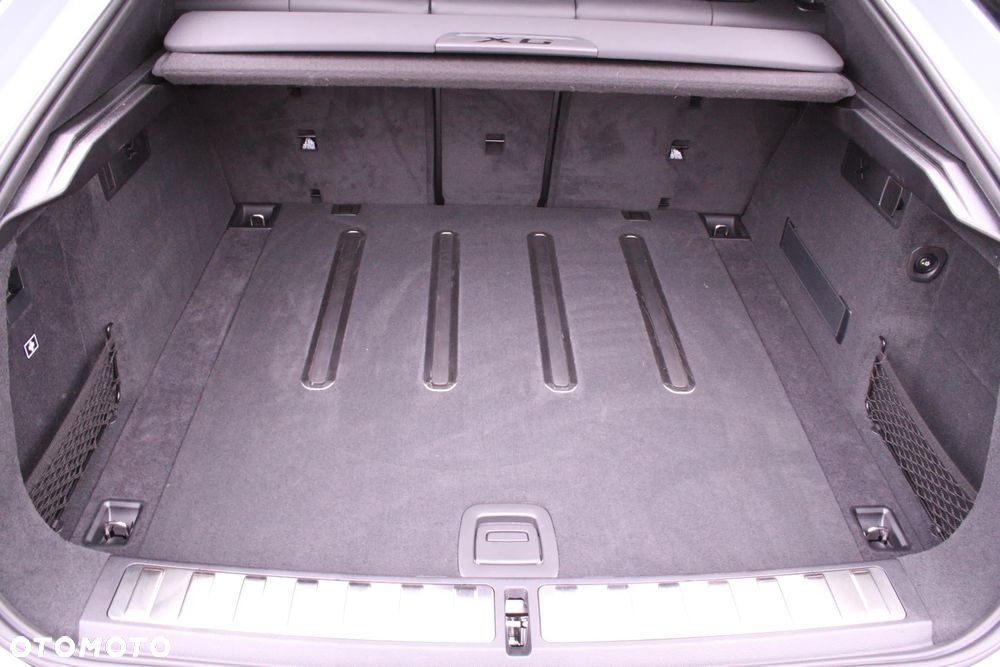 BMW X6 xDrive30d - 26