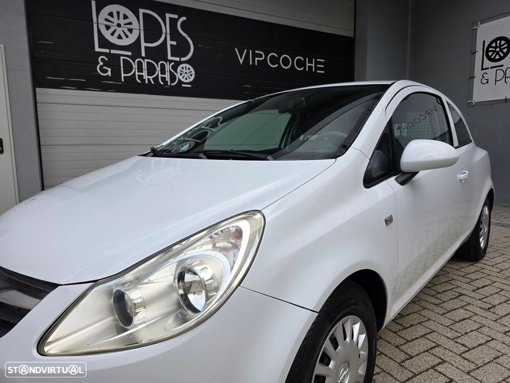 Opel CORSA VAN - 16