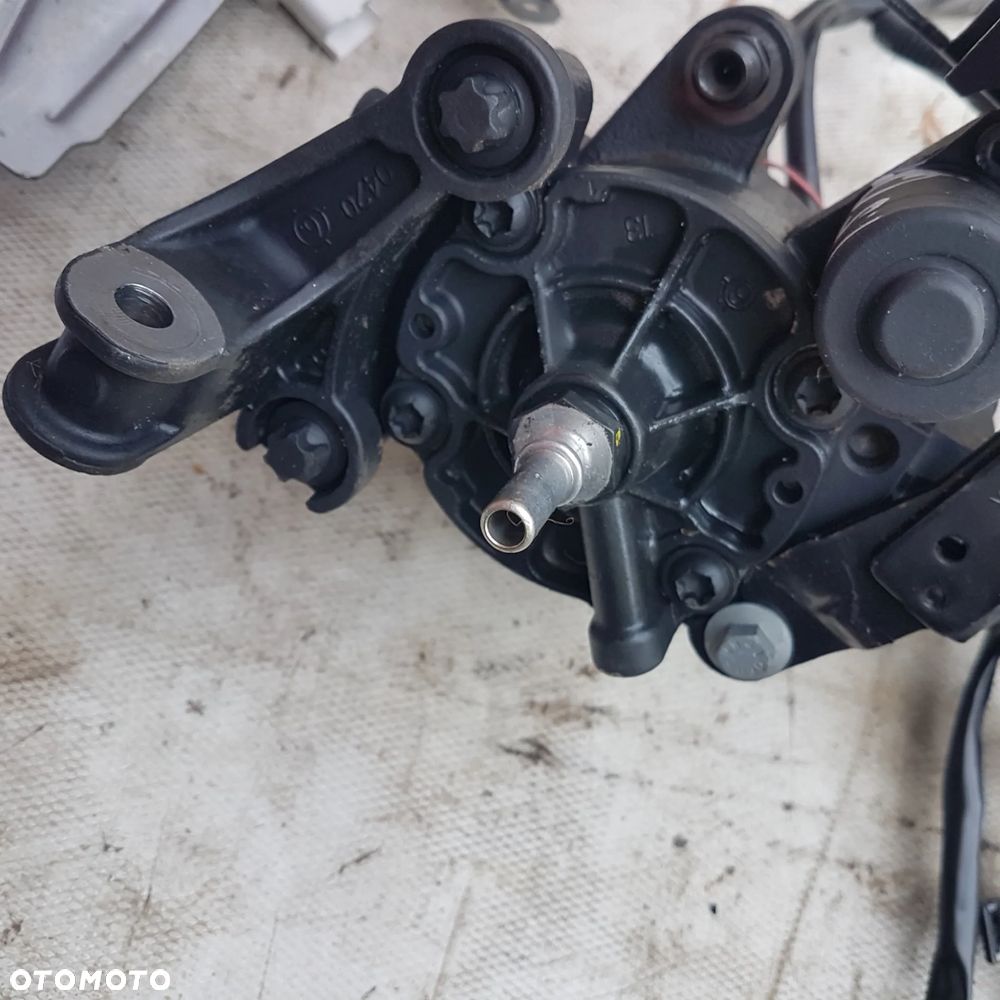 pompa paliwa wtryskowa nissan juke qashqai renault megane dacia mercedes Duster Lodgy Clio 3 Fluence Laguna 3 Latitude Megane 3 Scenic 3 1.5 dci - 2