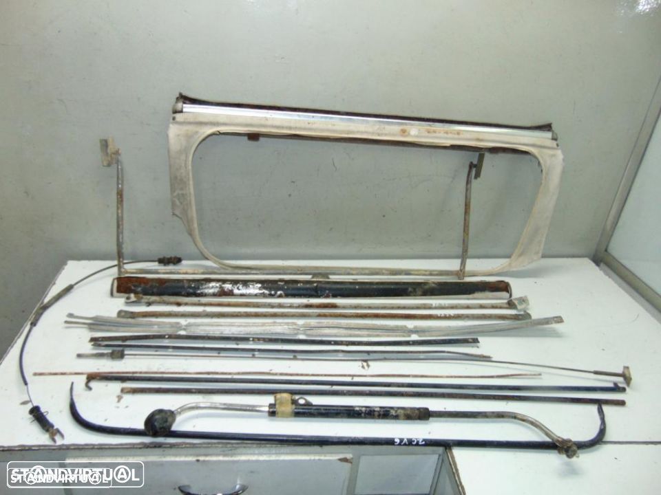 Citroen 2CV6 2 cavalos estrutura da capota - 1