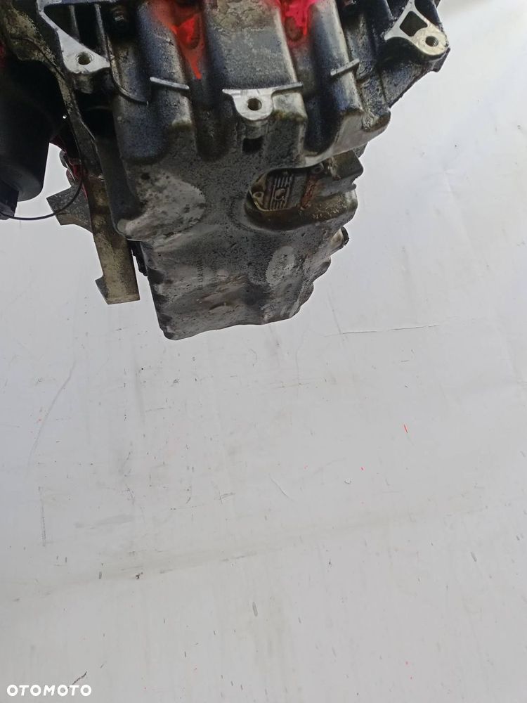 SILNIK AXW 2.0 FSI 150KM AUDI A3 8P - 6