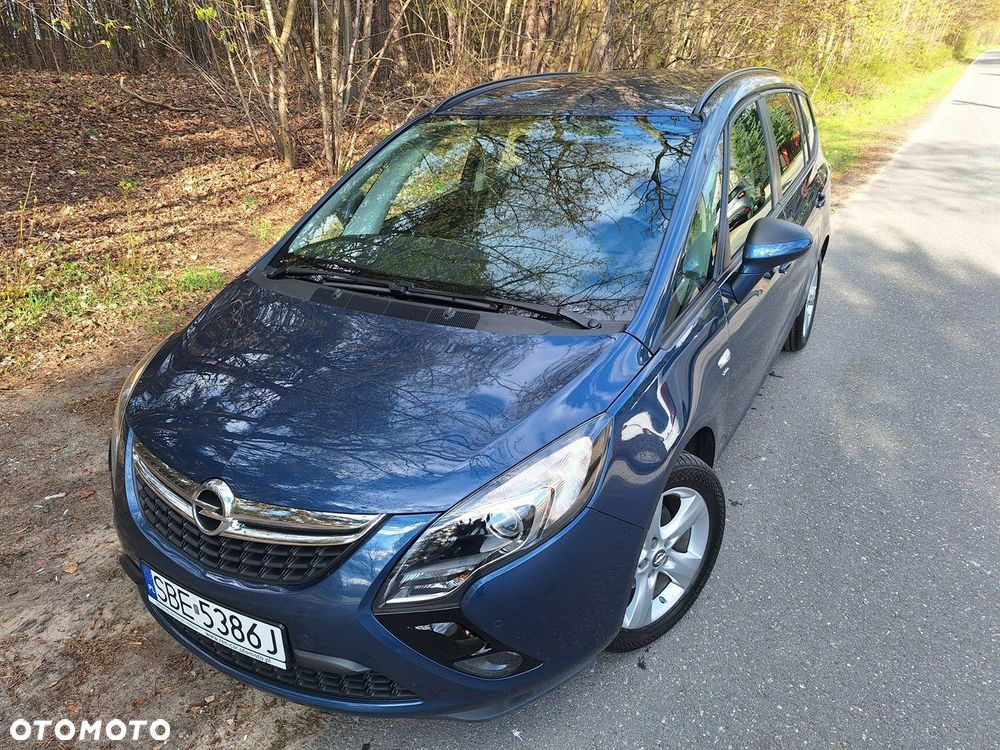 Opel Zafira - 25