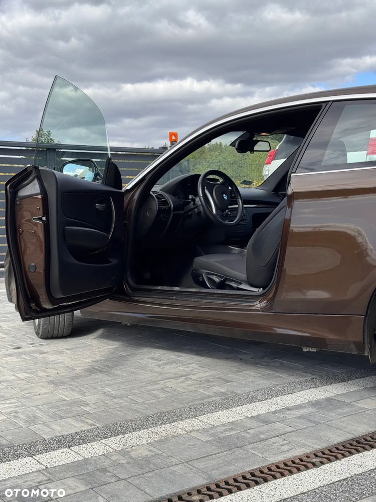 BMW Seria 1 118d DPF - 9