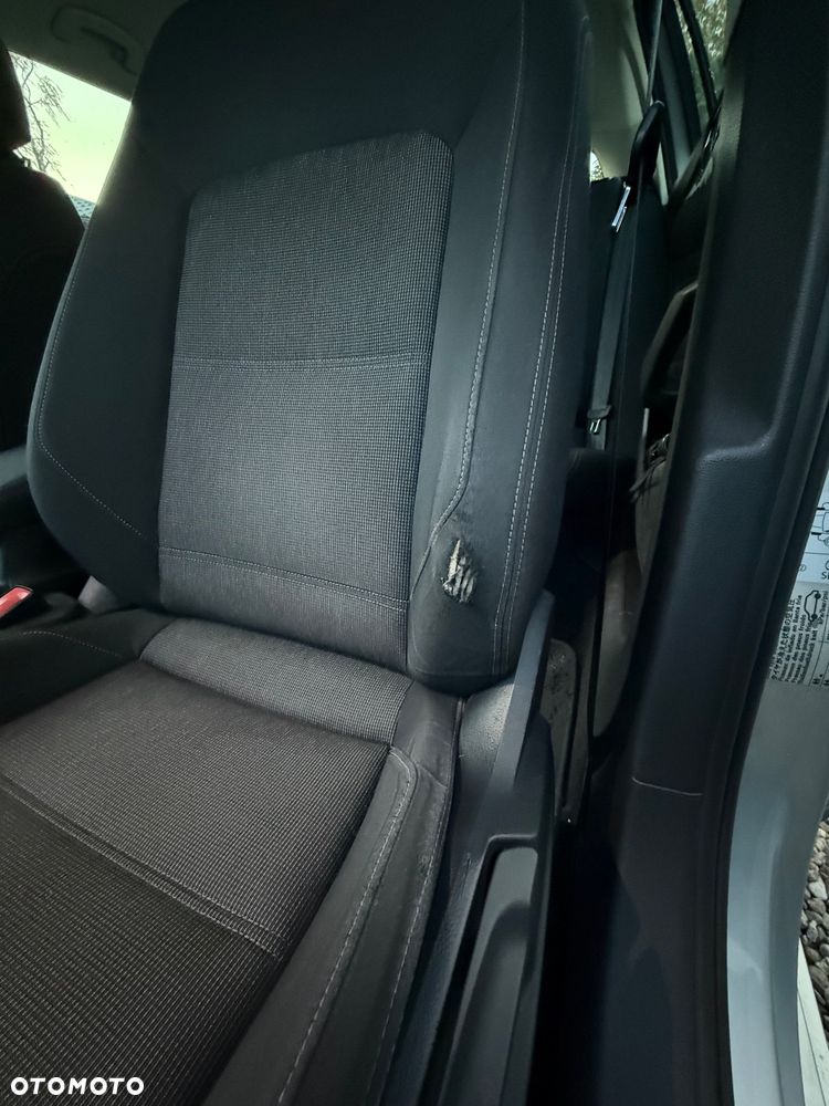 Volkswagen Passat - 18