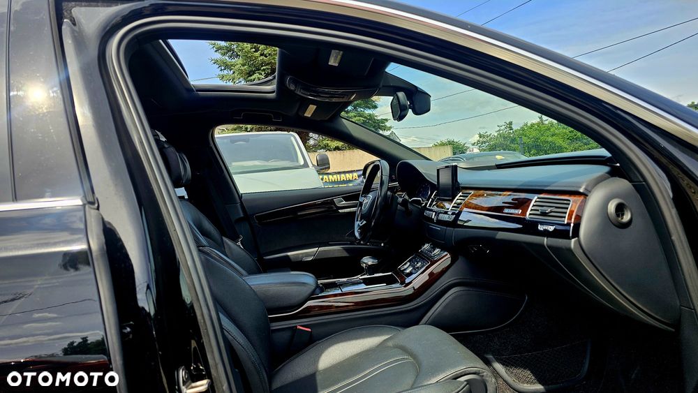 Audi A8 - 6