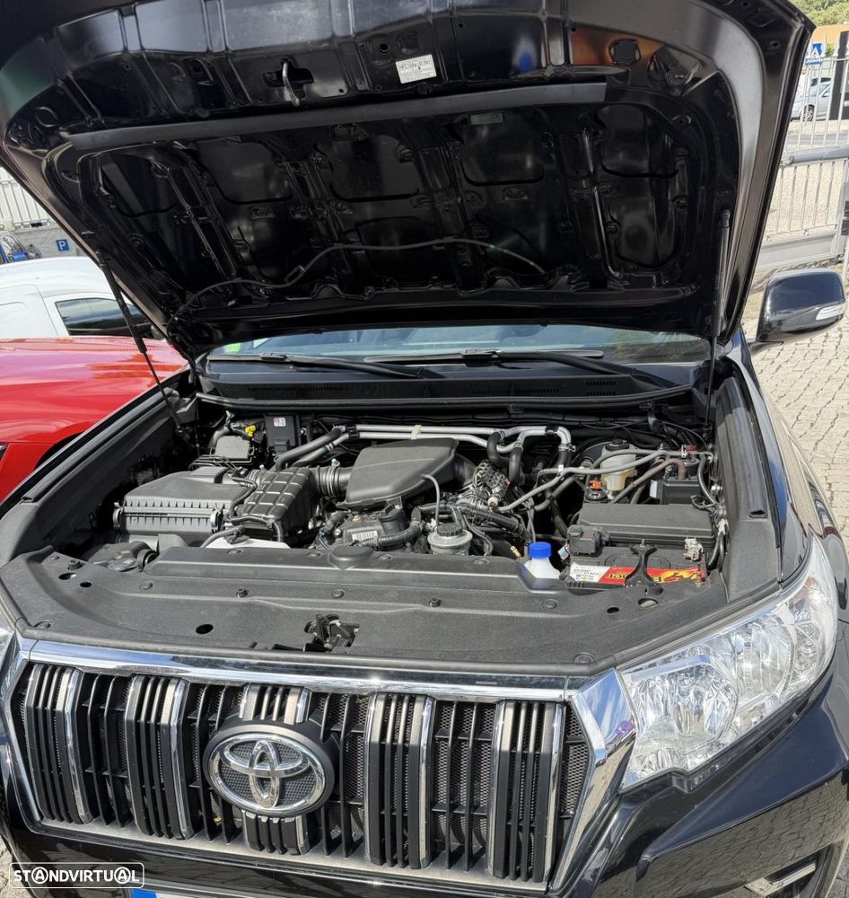 Toyota Land Cruiser Prado - 3