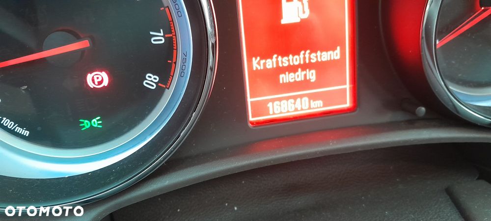 Opel Astra 1.4 Turbo - 5